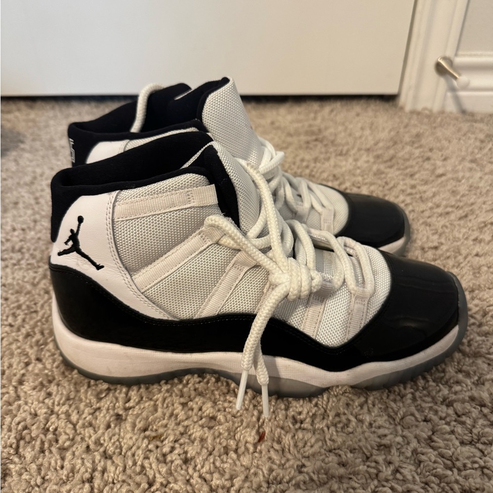 Air Jordan Retro 11 concords